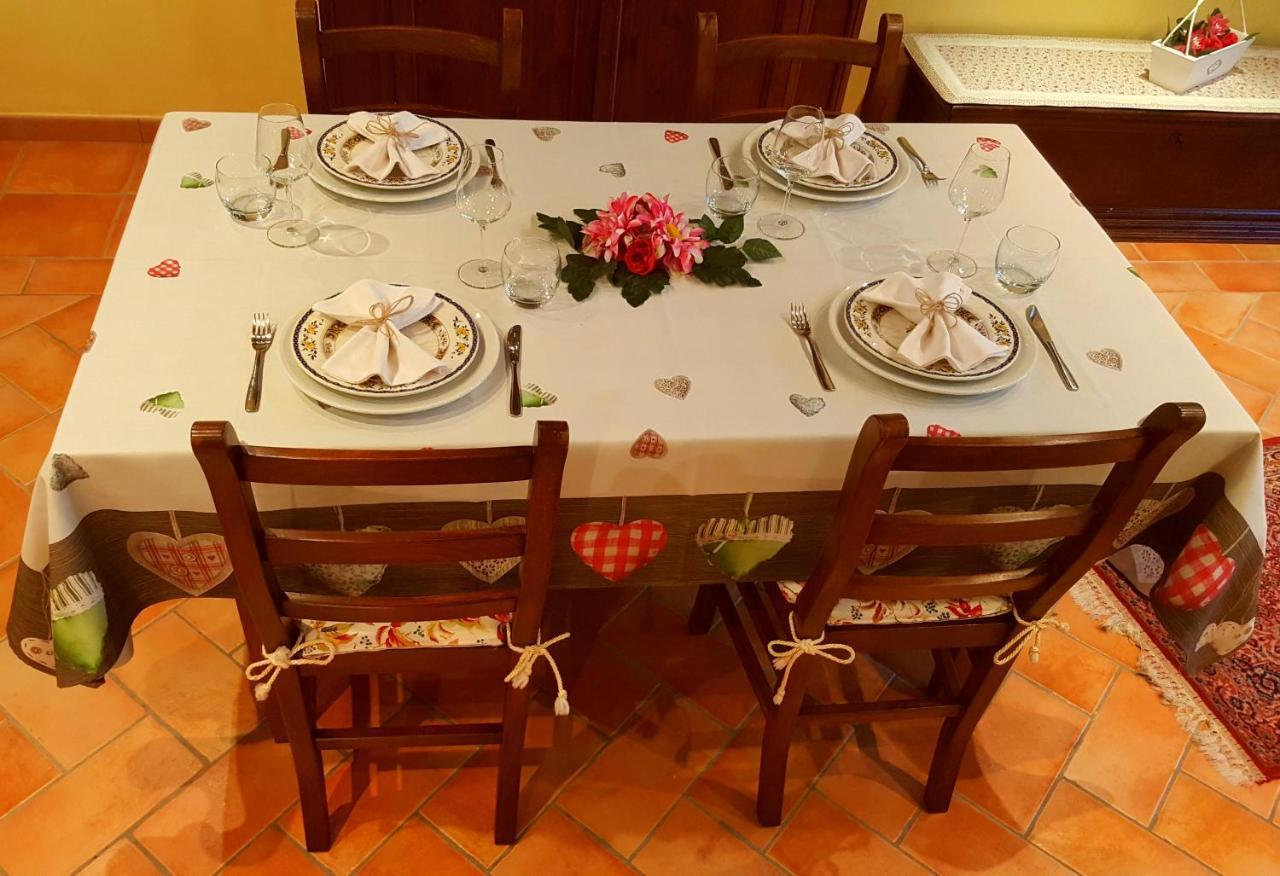 Corte La Guarnigione Valeggio sul Mincio Esterno foto